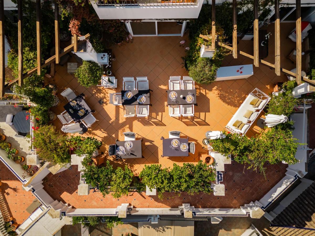 Molo Luxury Puerto Banus Hotel *