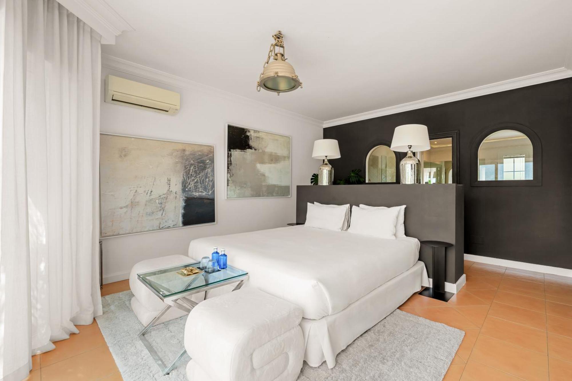Molo Luxury Puerto Banus Hotel *