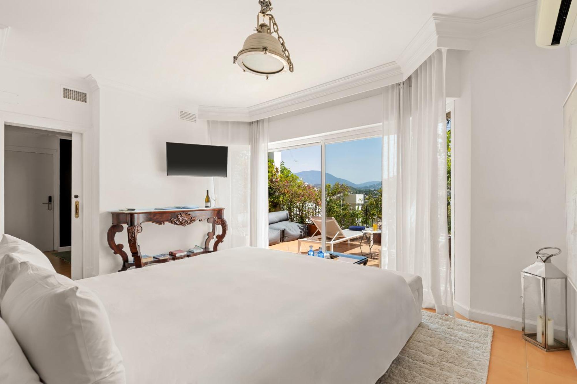 Hotel Molo Luxury Puerto Banus Marbella